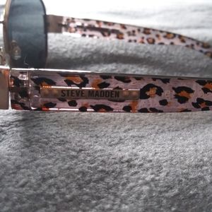 Steve Madden sunglasses